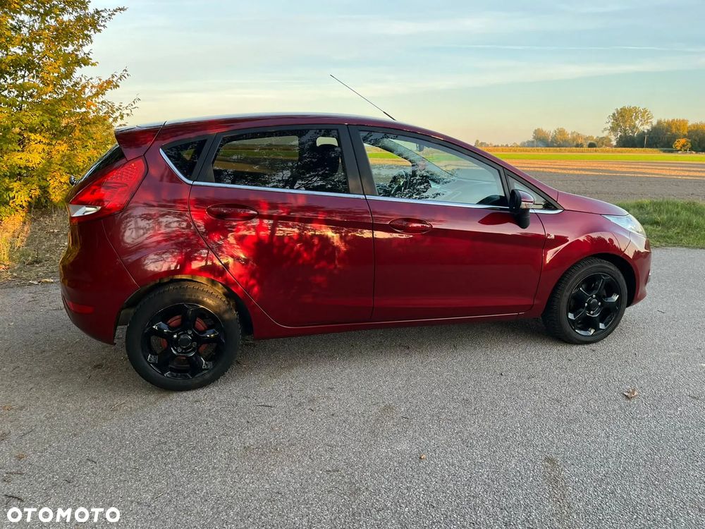 Ford Fiesta - 18