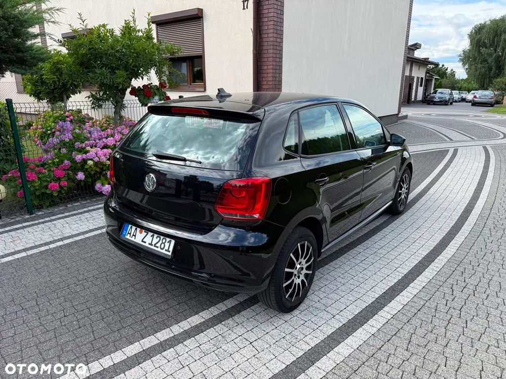 Volkswagen Polo 1.2 MATCH - 11