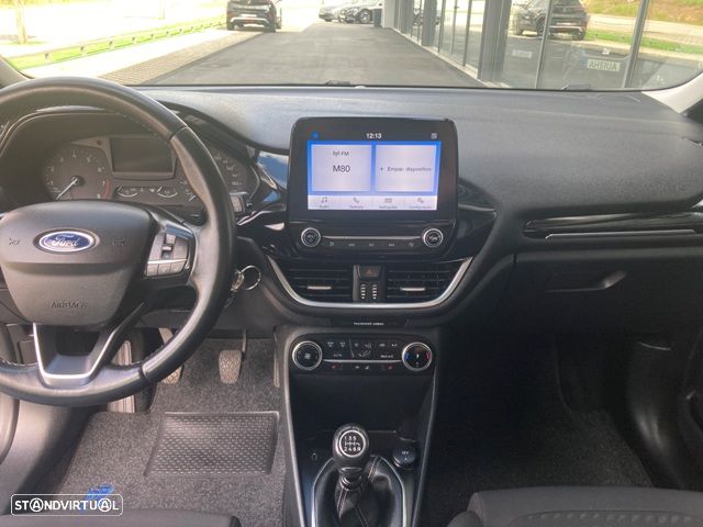 Ford Fiesta 1.0 EcoBoost Hybrid S&S TITANIUM - 19