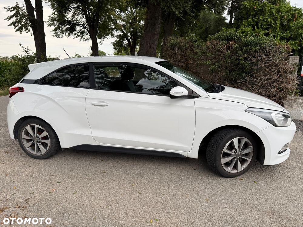 Hyundai i20 1.4 - 5