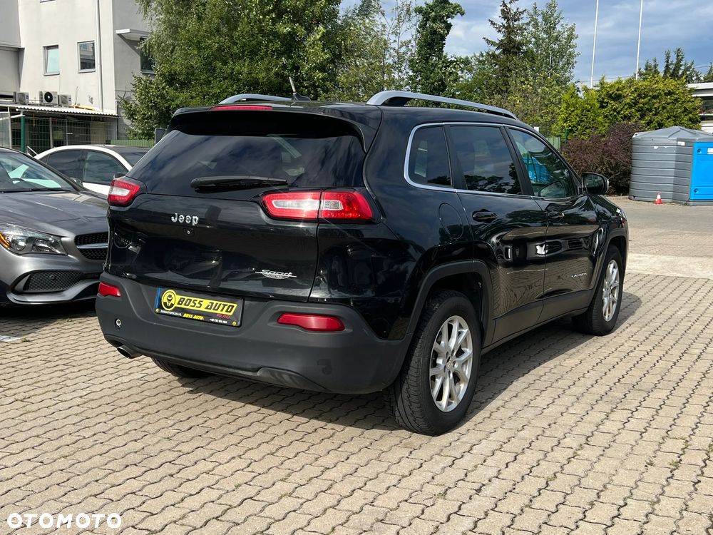 Jeep Cherokee - 9