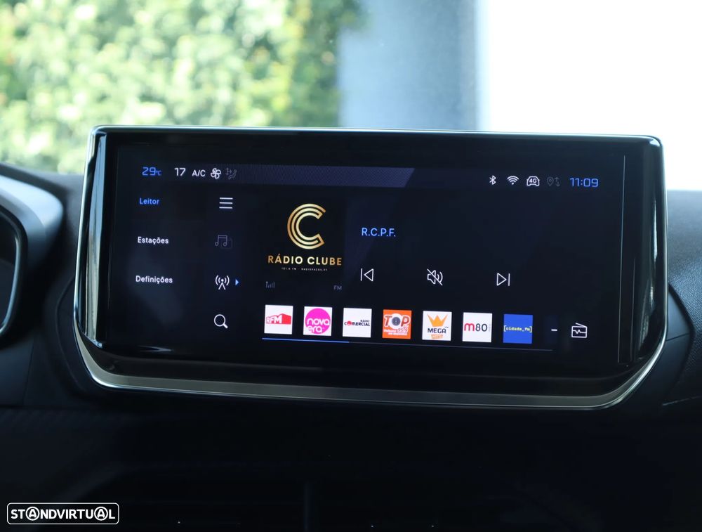 Peugeot 2008 1.2 Hybrid Allure e-DCS6 - 46