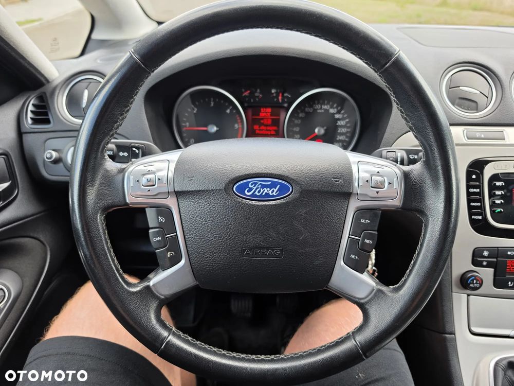 Ford S-Max 2.0 TDCi DPF Titanium - 10