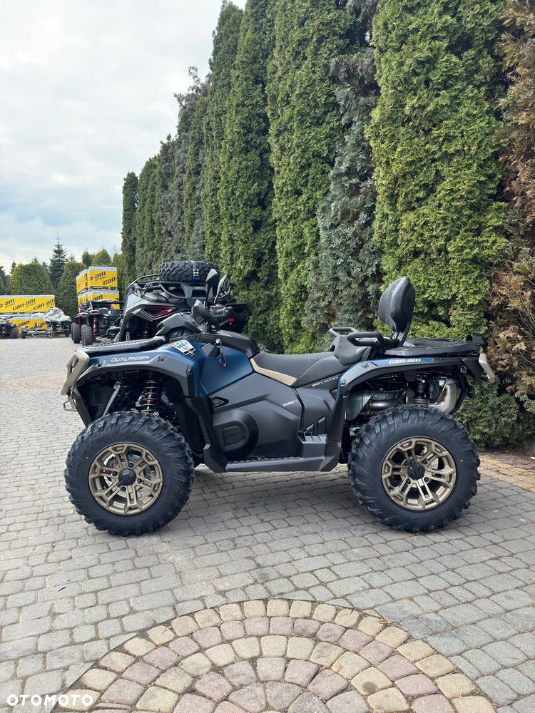 Can-Am Outlander Max - 3