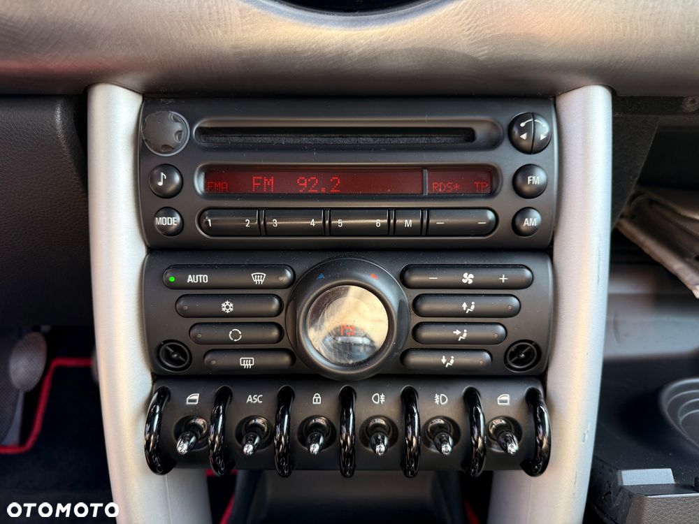 MINI Cooper Park Lane - 16