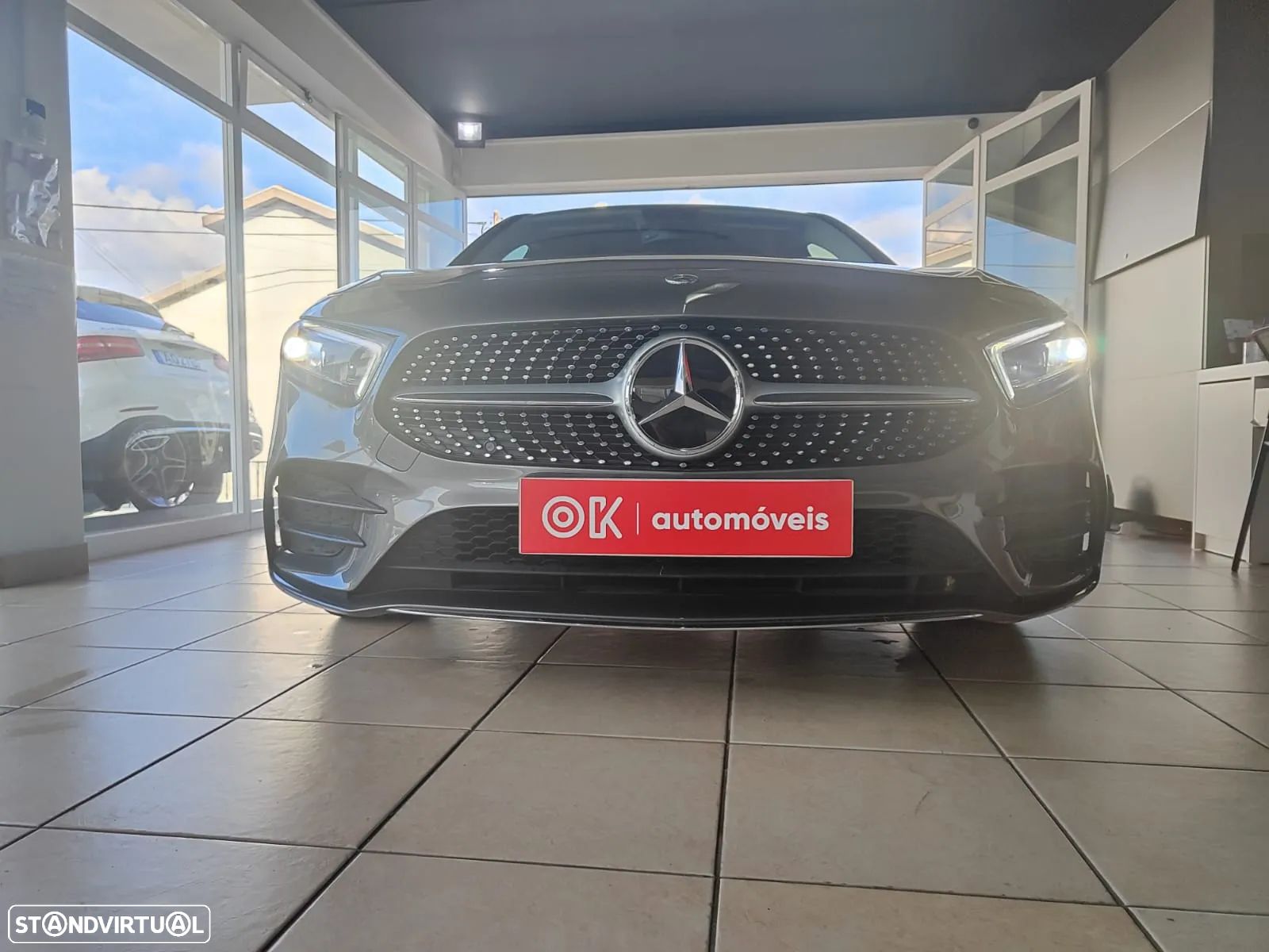 Mercedes-Benz A 220 Limousine d 8G-DCT AMG Line - 3
