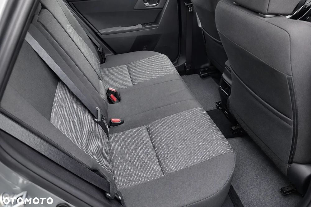 Toyota Auris 1.6 Premium Comfort - 13
