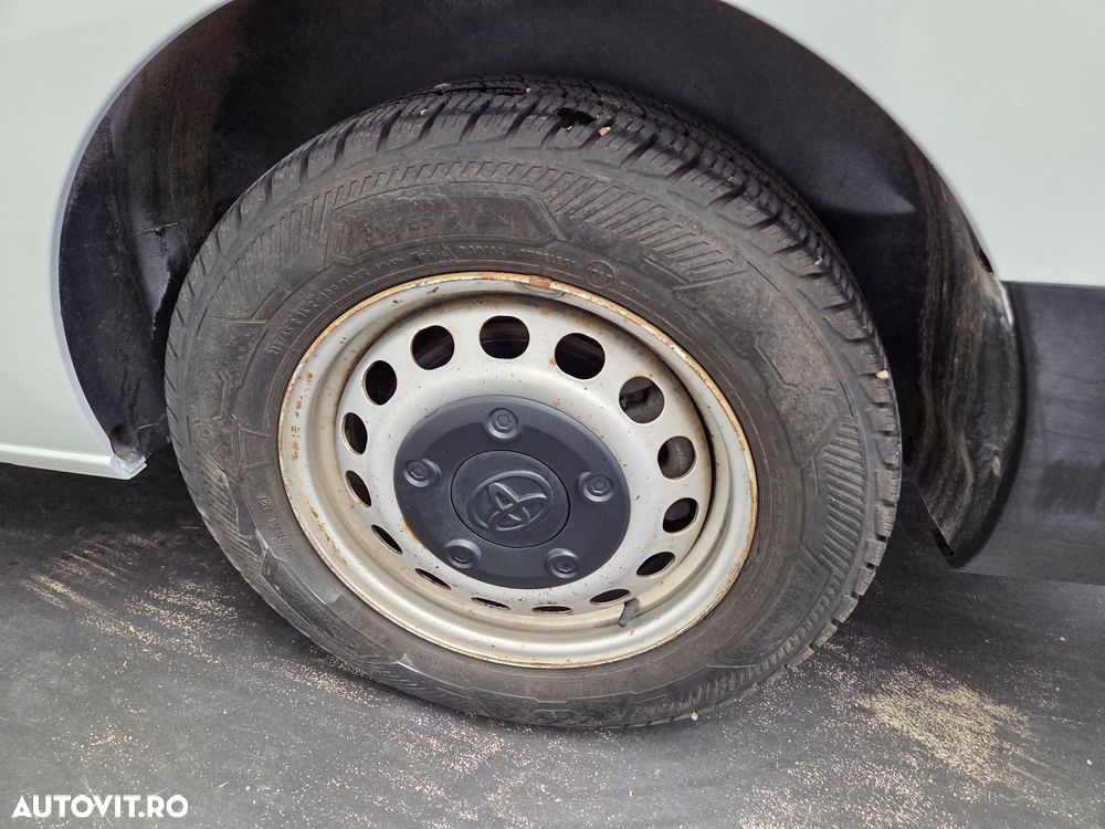 Toyota Proace 1.5 D-4D 120CP 8+1 L2H1 Base+ - 2