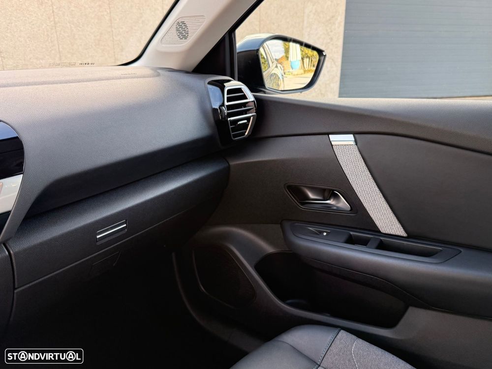 Citroën e-C4 50 kWh Shine - 19