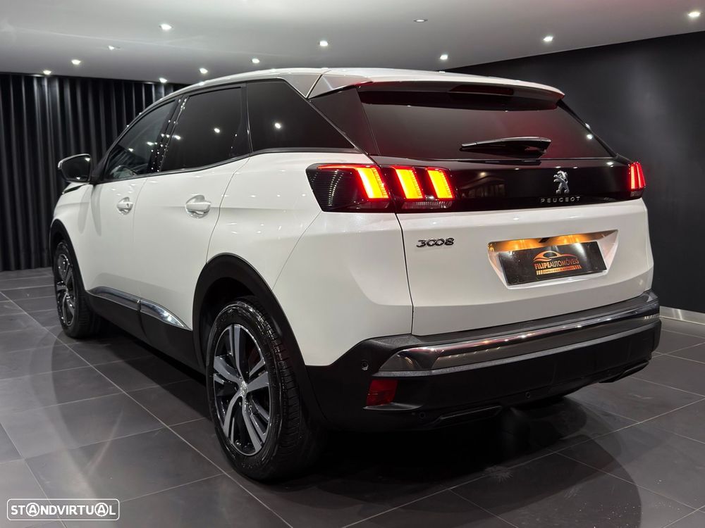 Peugeot 3008 1.2 PureTech Allure Pack - 6