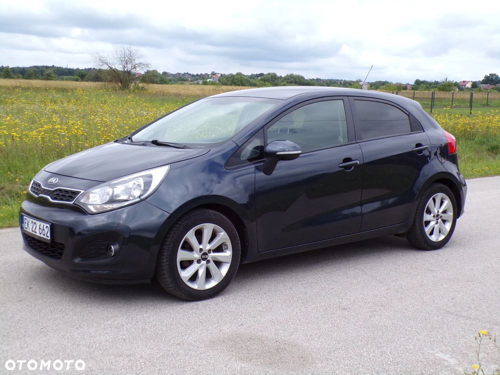 Kia Rio 1.2 Dream Team Edition - 3