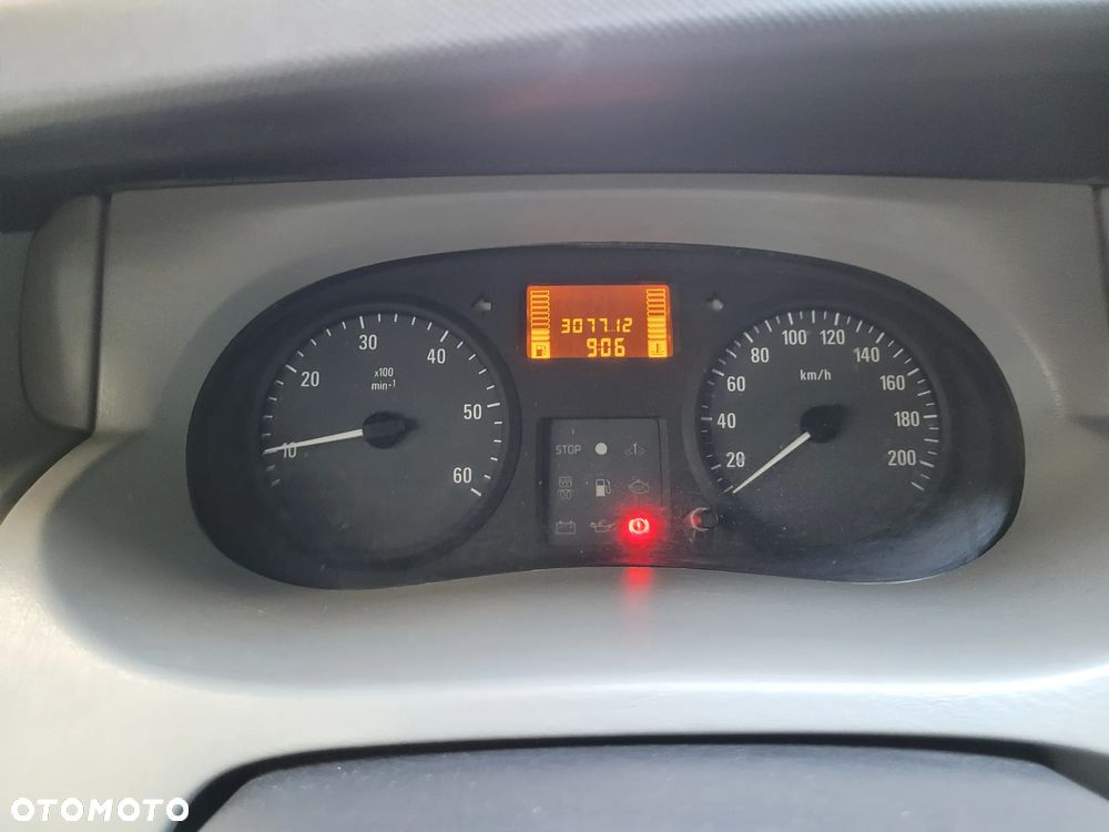 Opel Vivaro - 16