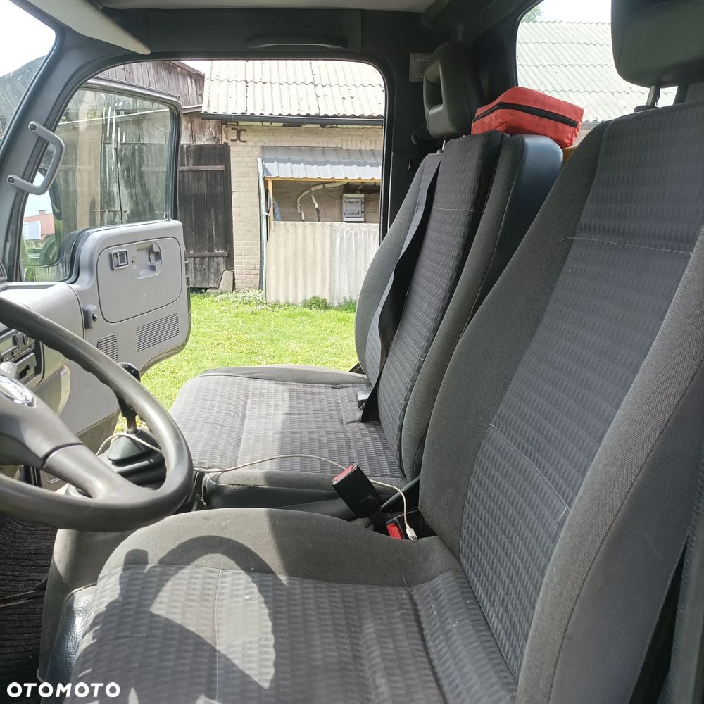 Nissan Cabstar - 17