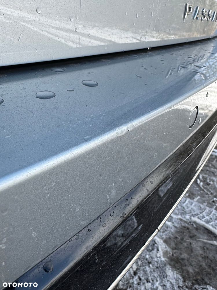 Volkswagen Passat - 8