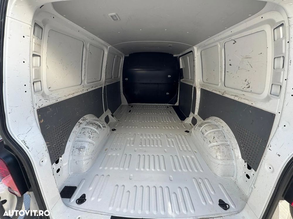 Volkswagen TRANSPORTER T6 - 15