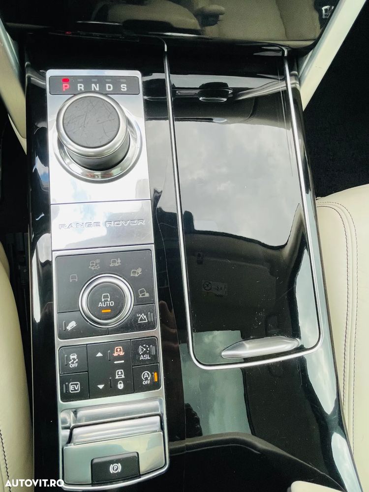 Land Rover Range Rover Vogue - 17