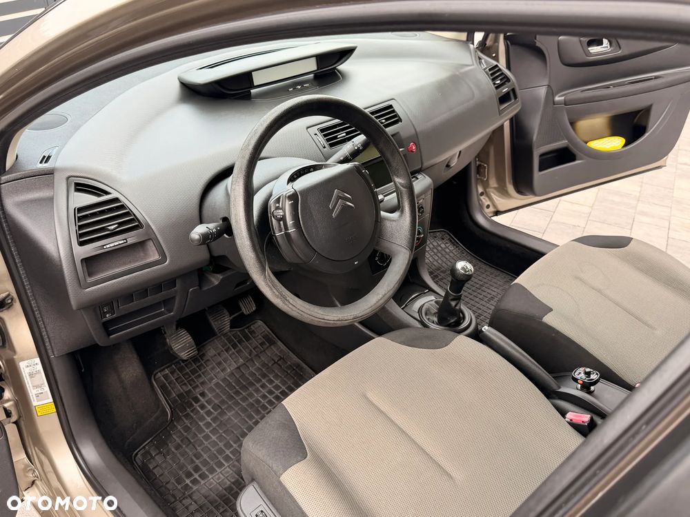 Citroën C4 - 12