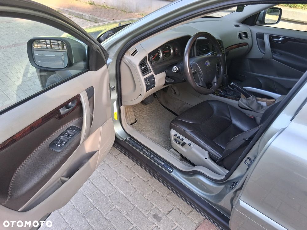 Volvo XC 70 - 10