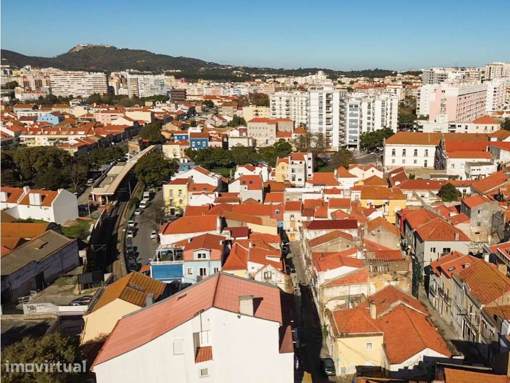 PRÉDIO PARA REABILITAÇÃO NO CENTRO HISTÓRICO DE SETÚBAL | OP - Grande imagem: 4/32