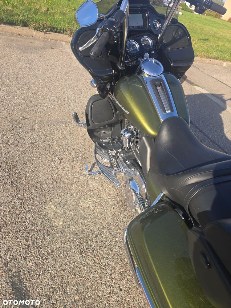 Harley-Davidson Touring Road Glide - 7