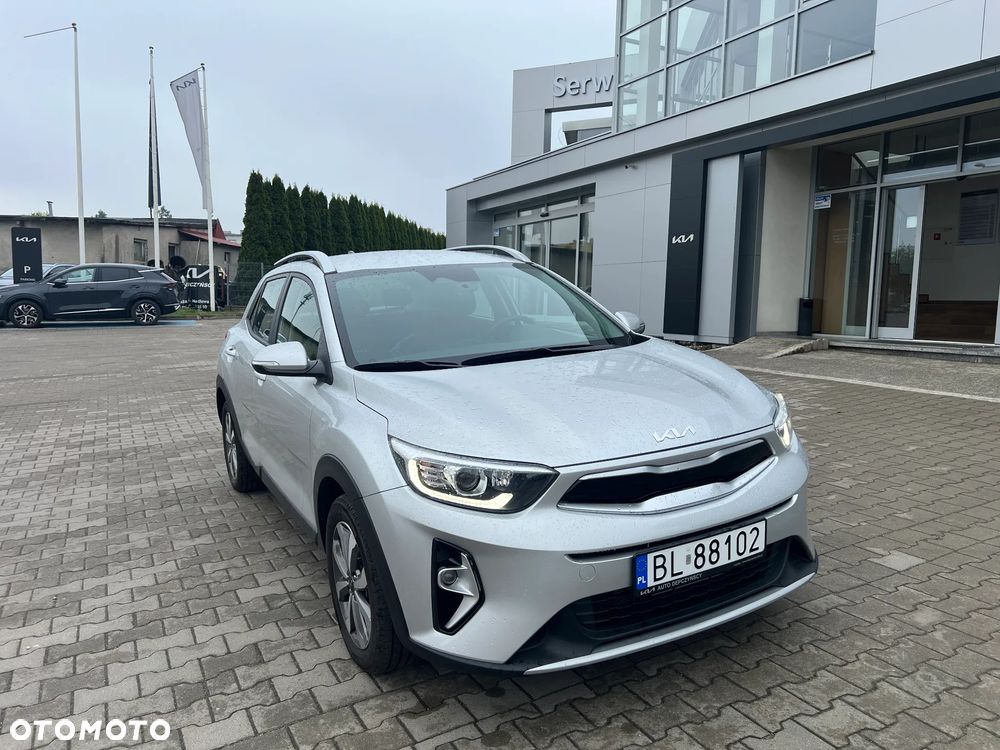 Kia Stonic 1.2 L - 4
