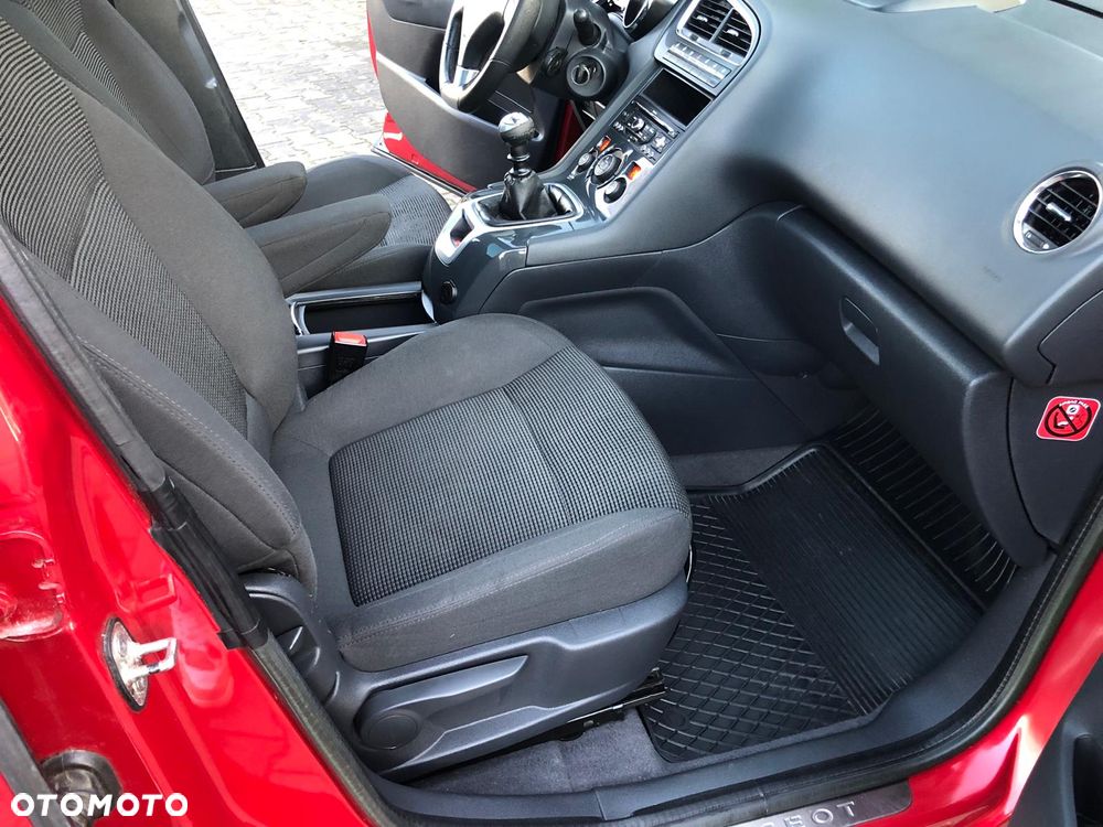 Peugeot 5008 155 THP Premium - 14