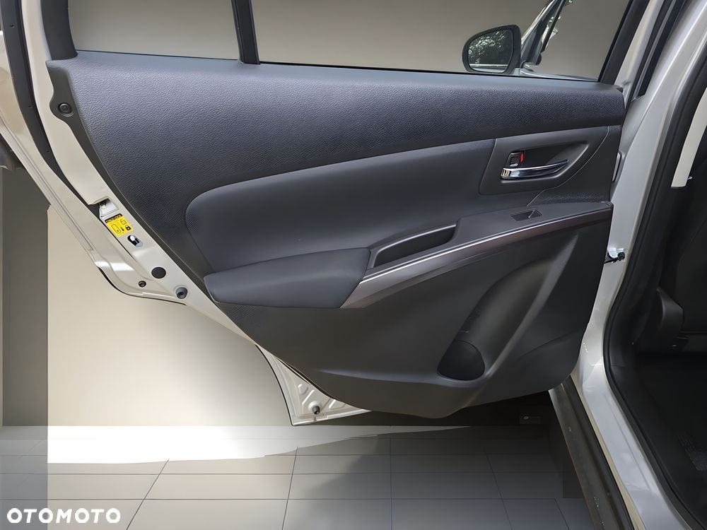 Suzuki S-Cross 1.4 BoosterJet mHEV Premium Plus SP - 11
