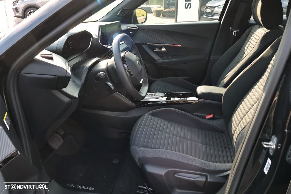 Peugeot e-2008 50 kWh Active Pack - 15
