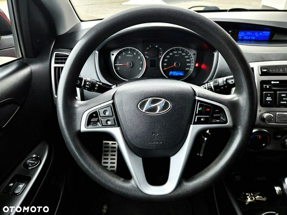 Hyundai i20 - 13