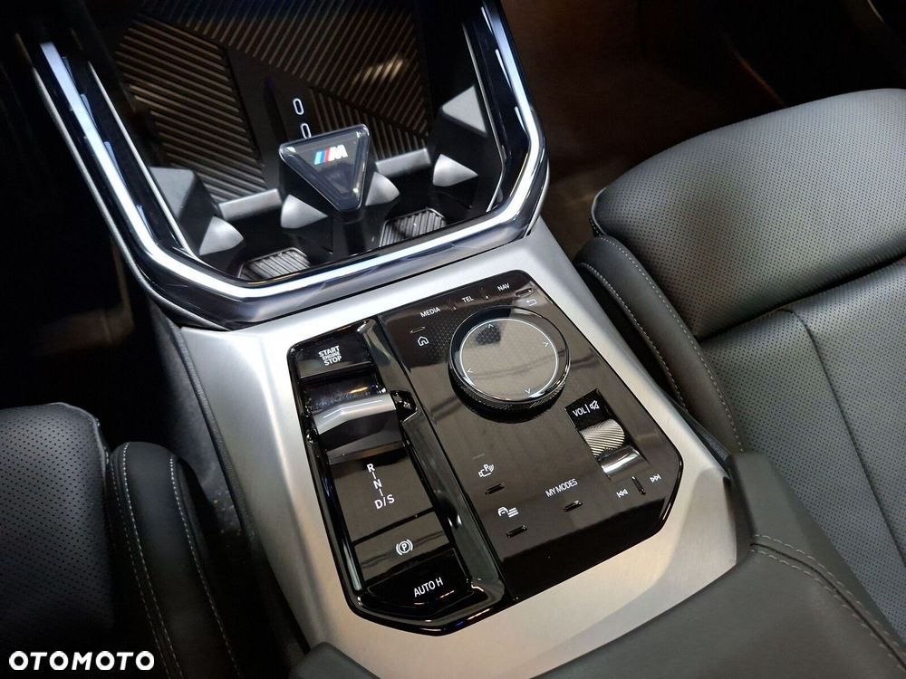 BMW X3 xDrive20d mHEV - 16