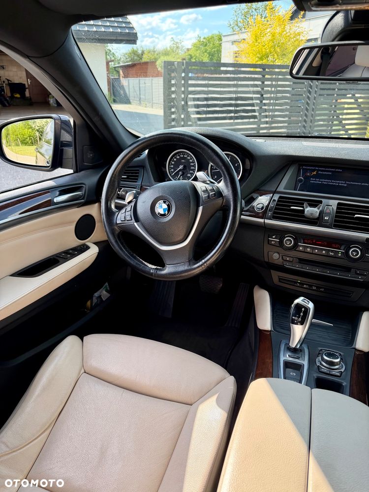 BMW X6 xDrive40d - 10