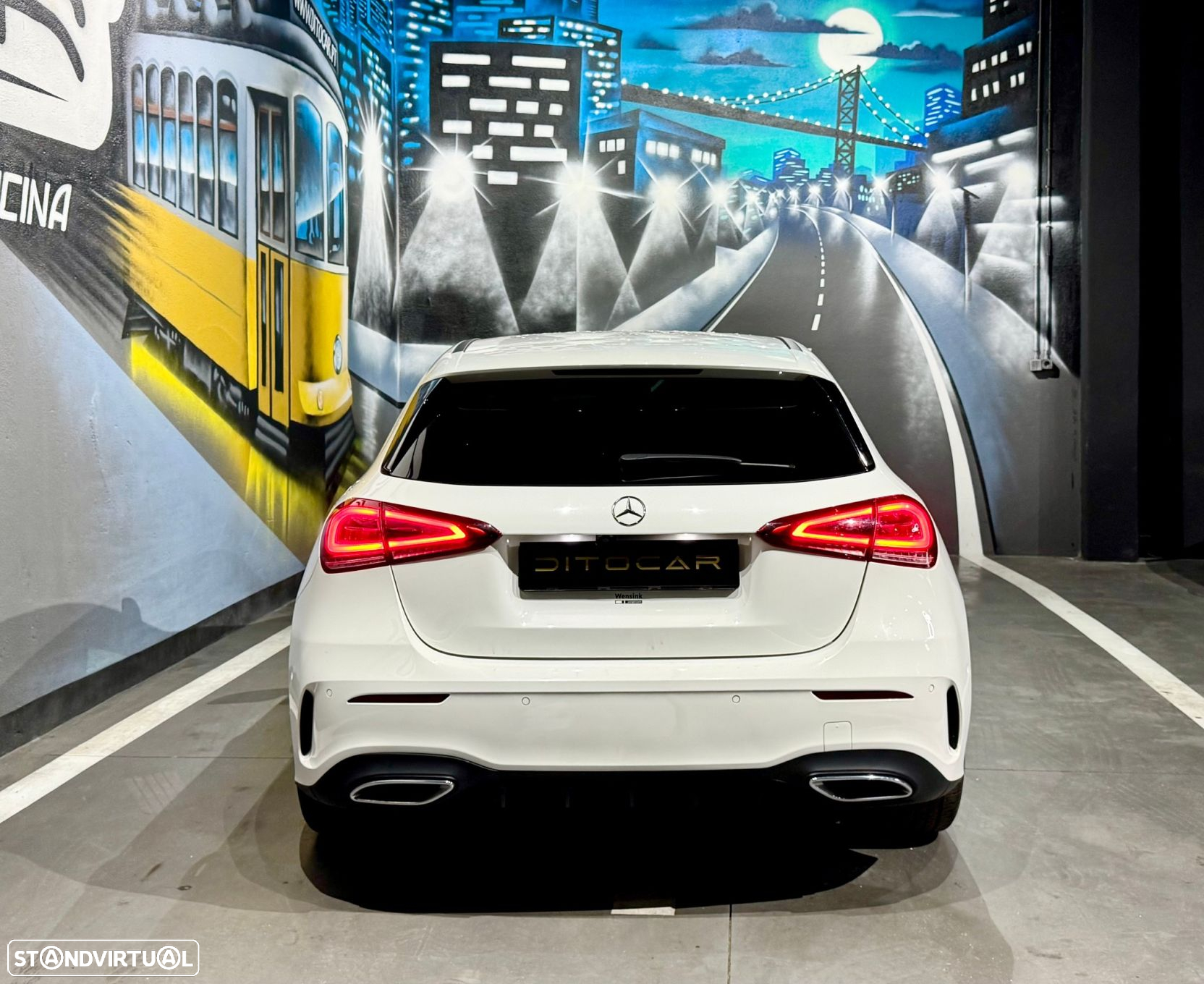 Mercedes-Benz A 160 AMG Line - 12