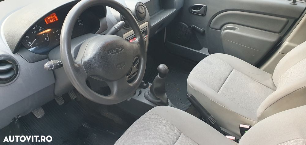 Dacia Logan Van - 23