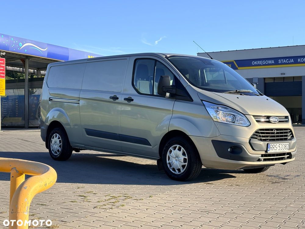 Ford Transit Custom - 11