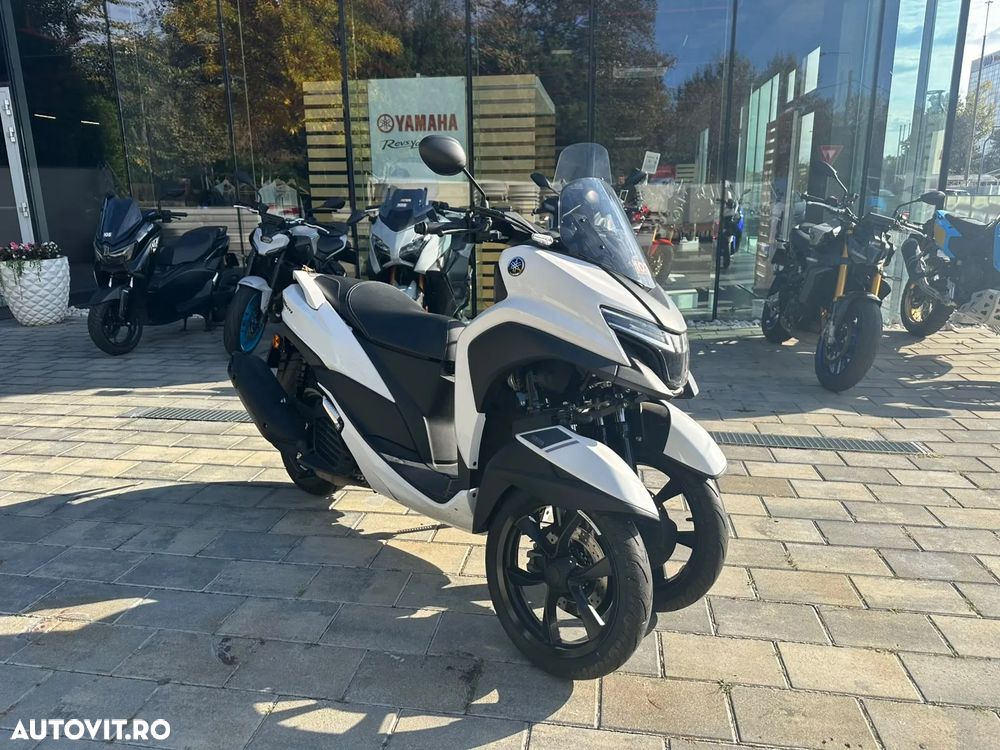 Yamaha Tricity 125 - 1