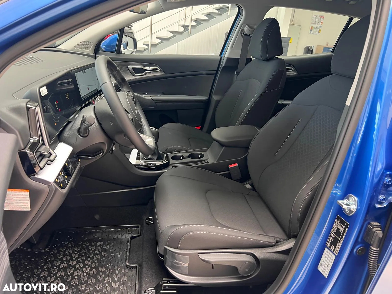 Kia Sportage 1.6 T-GDI 6MT HP 4x2 MHEV Urban - 10