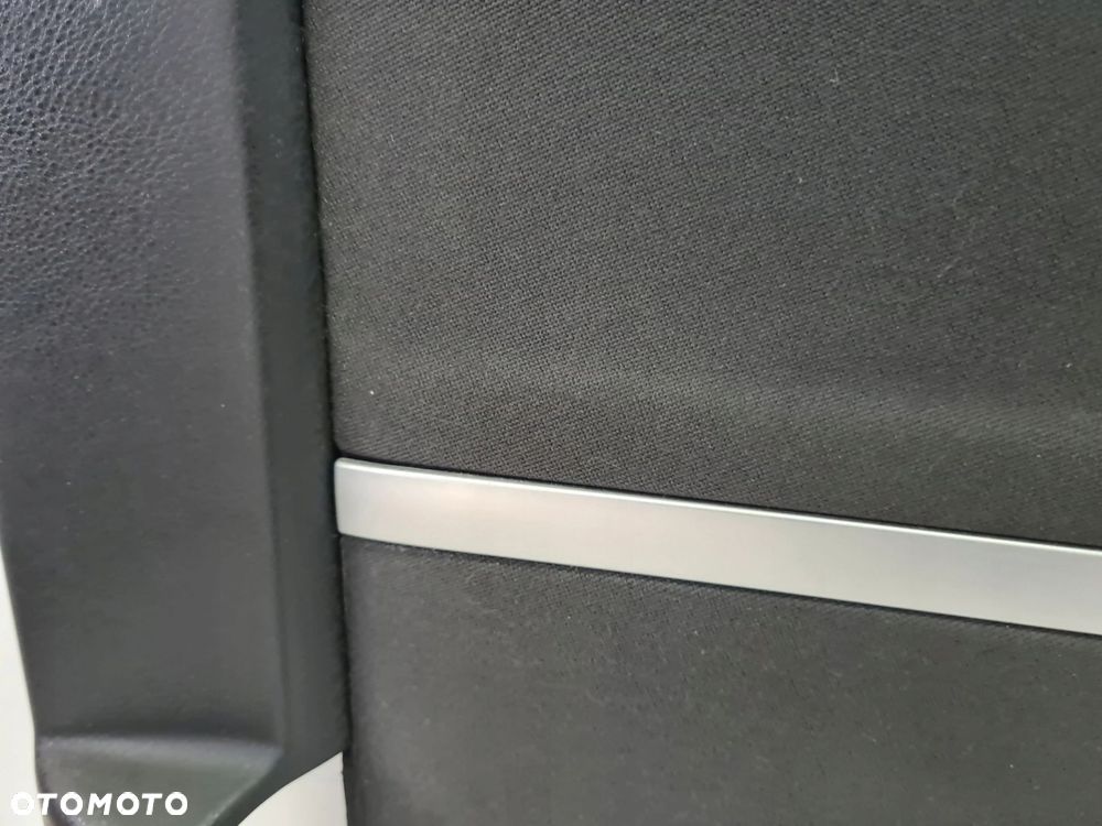 VW T5 LIFT T6 MULTIVAN tapicerka drzwi przesuwnych PRAWA 7E5867028 - 3