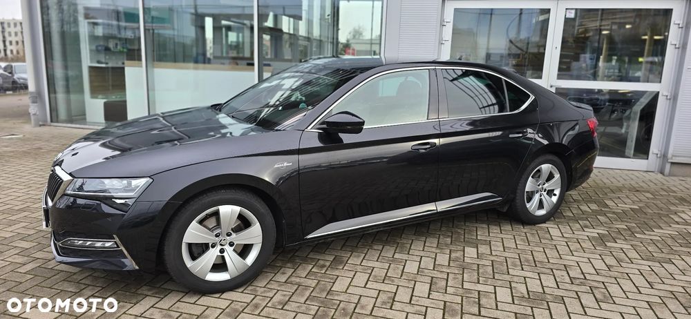 Skoda Superb 2.0 TDI L&K DSG - 6