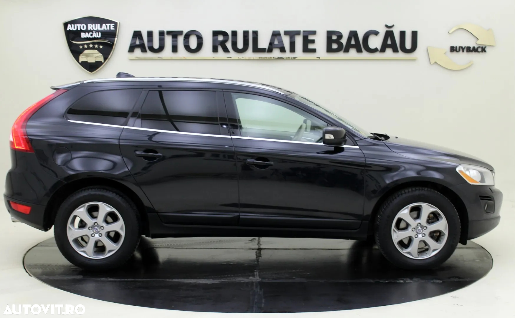 Volvo XC 60 - 4