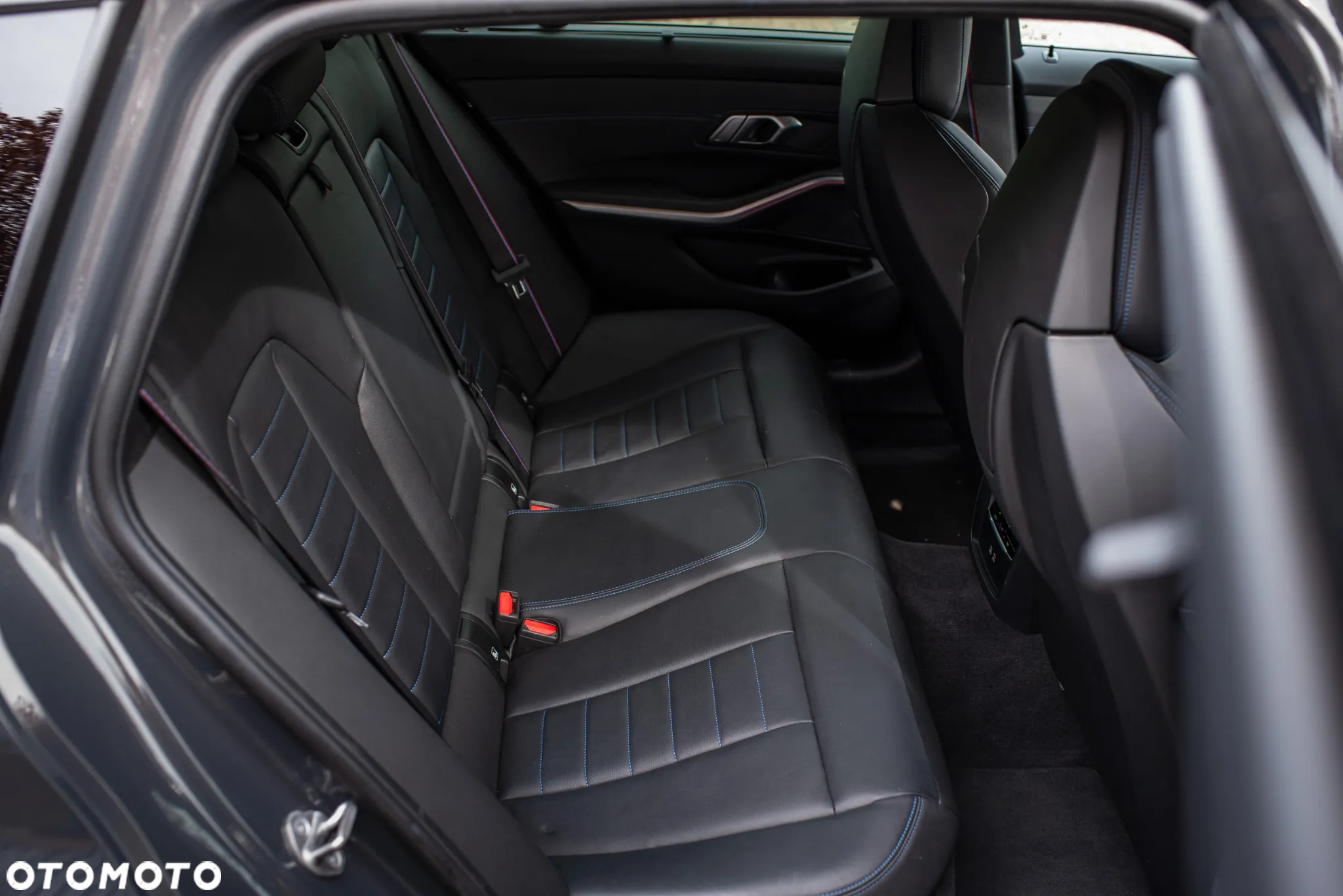 BMW Seria 3 330d Touring xDrive M Sport - 27