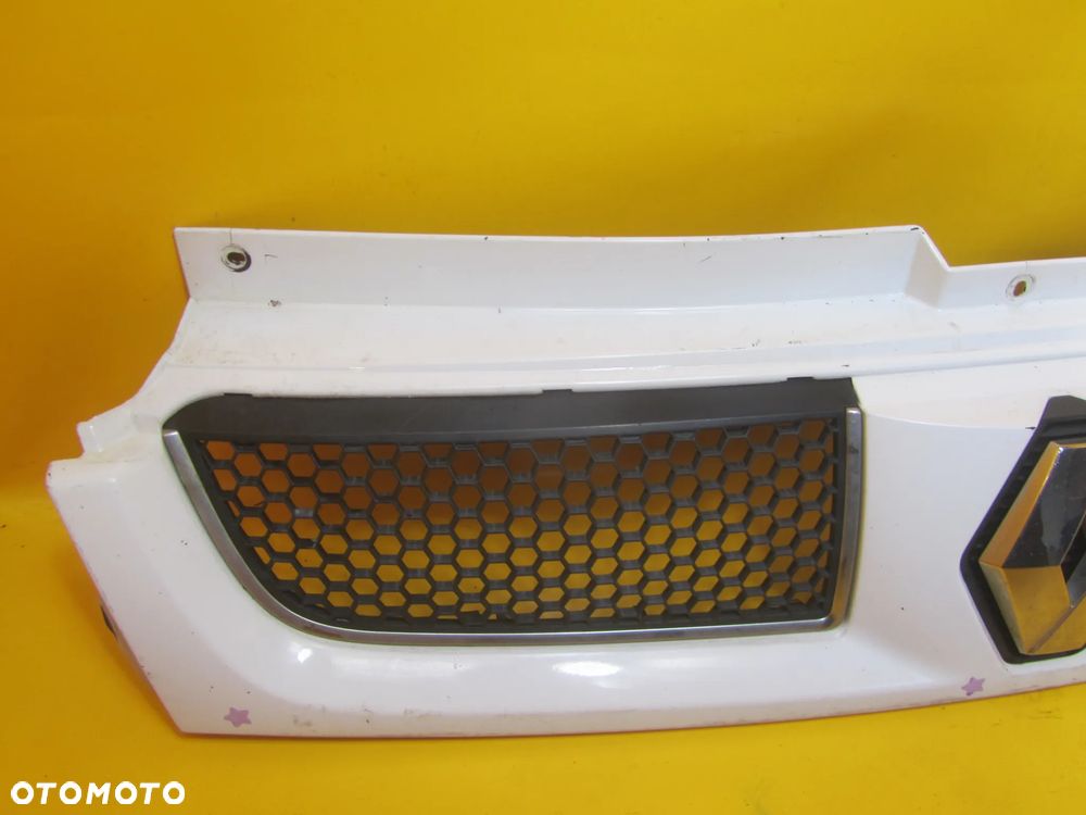 Grill Atrapa Renault Trafic 2001r- - 4