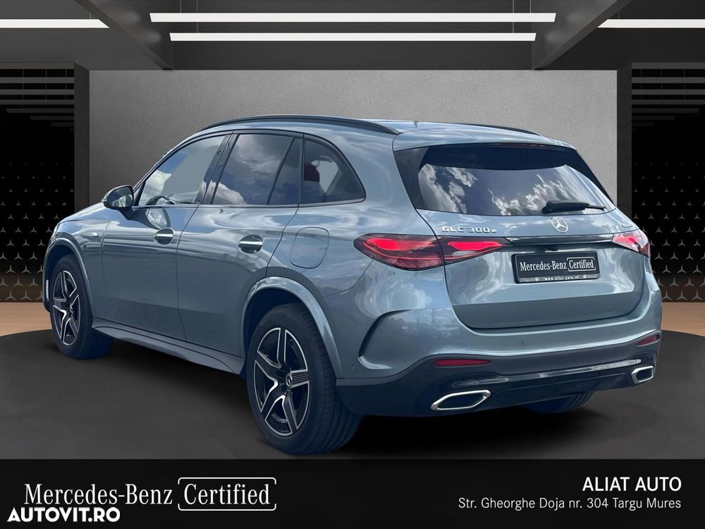 Mercedes-Benz GLC 300 e 4MATIC PHEV - 5
