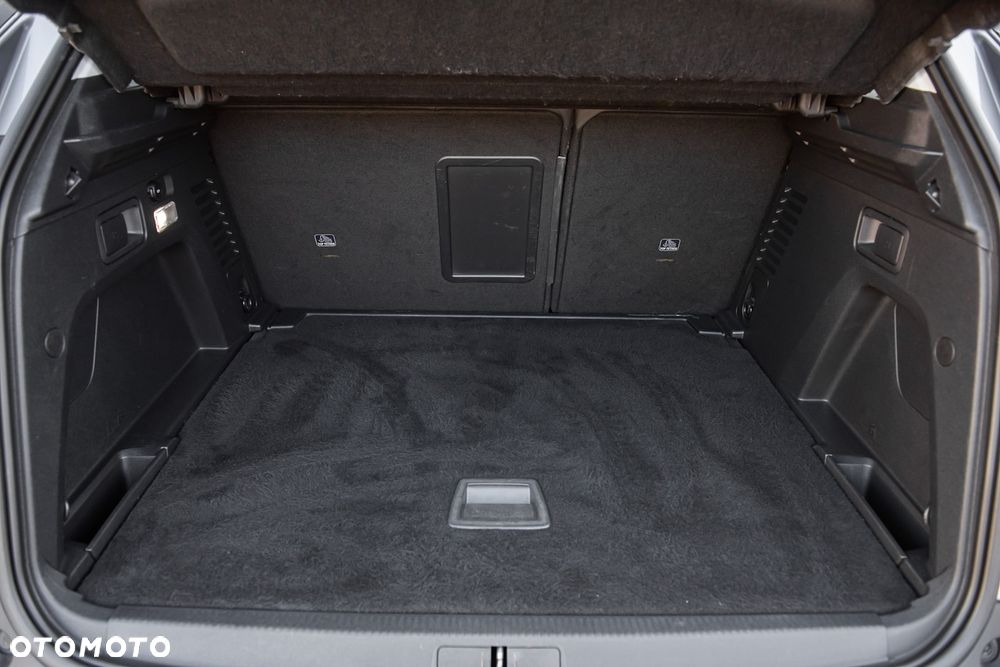 Peugeot 3008 PureTech 130 Stop & Start GPF EAT8 Active Business-Paket - 30