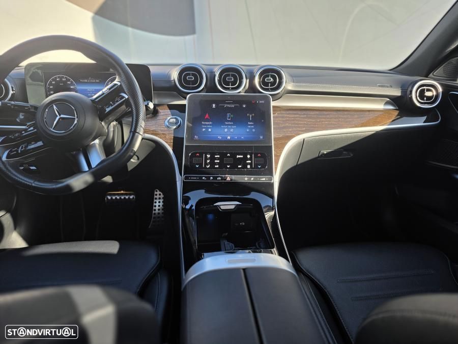 Mercedes-Benz C 300 e AMG Line - 17