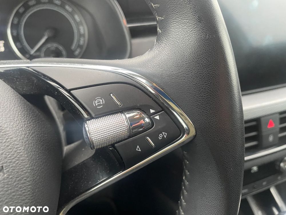 Skoda Kamiq 1.0 TSI Ambition DSG - 14