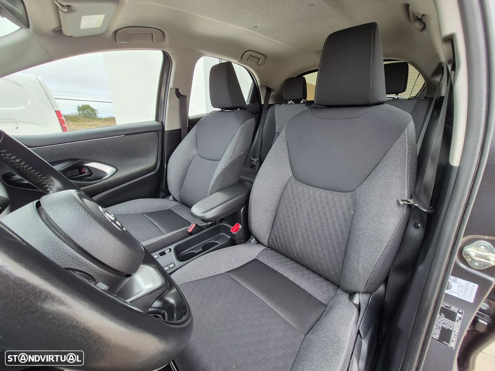 Toyota Yaris 1.5 HDF Comfort Plus - 19