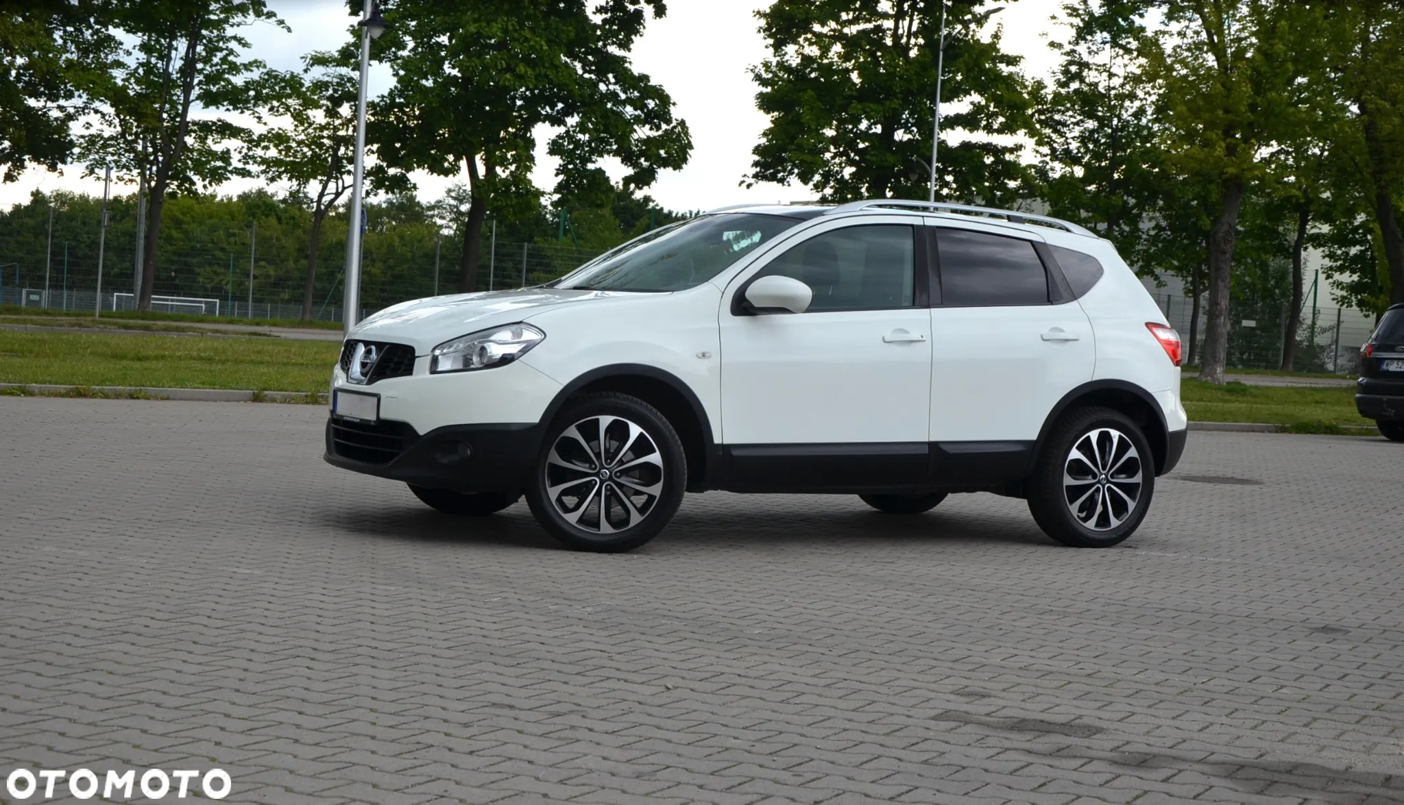 Nissan Qashqai - 12