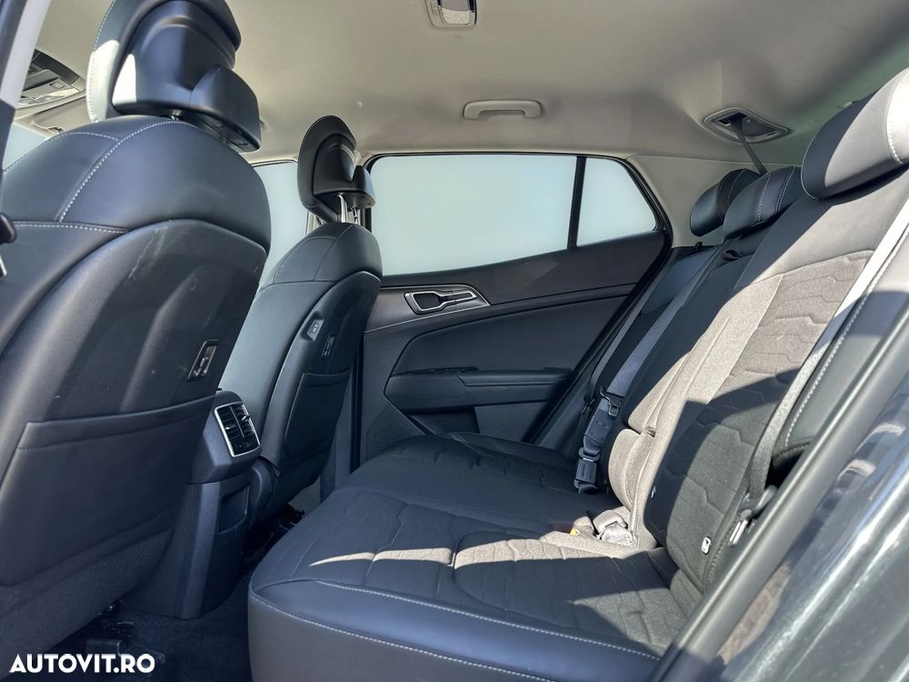 Kia Sportage - 12