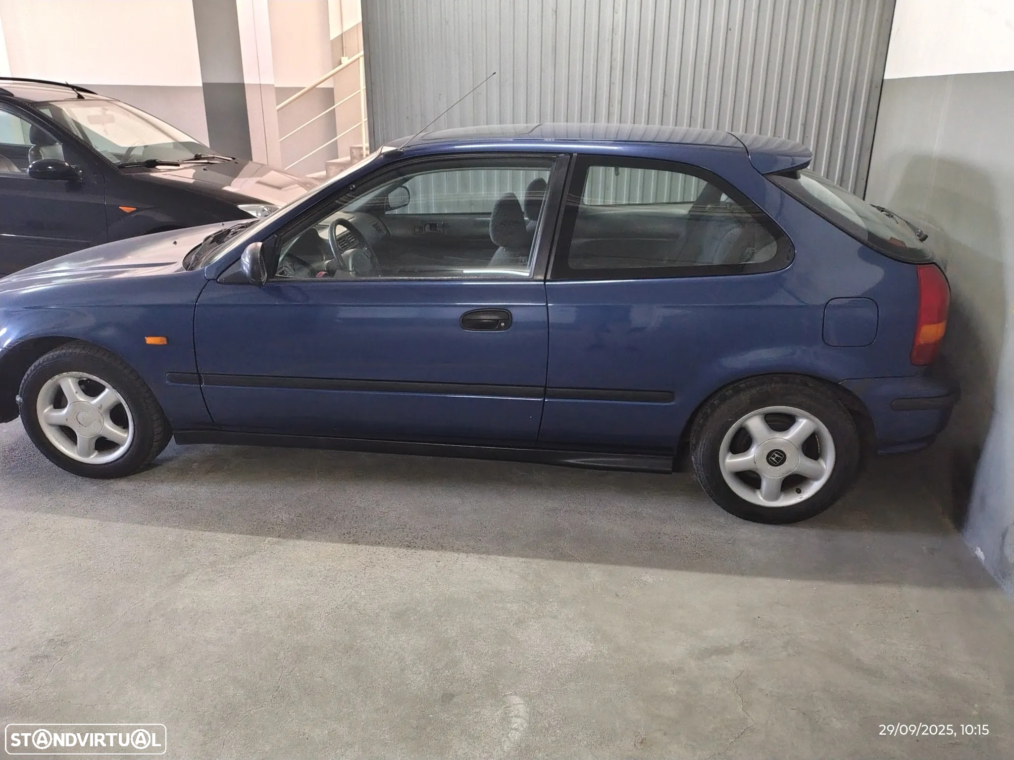 Honda Civic 1.4i S - 2
