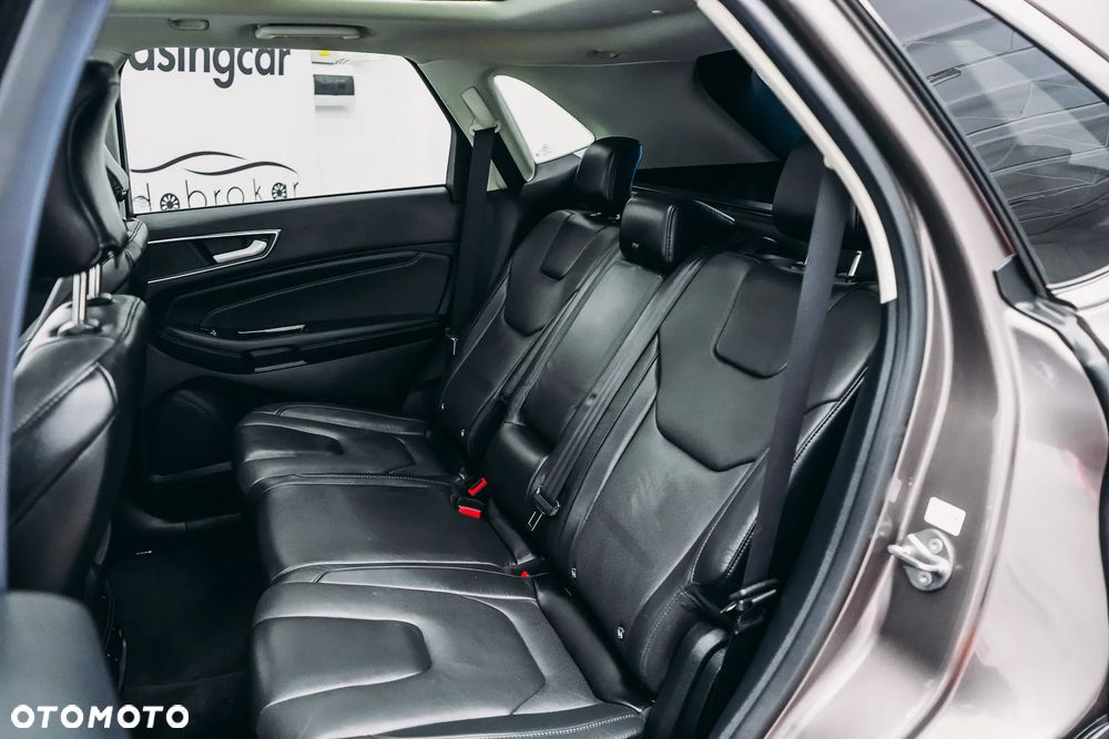 Ford Edge 2.0 EcoBlue Bi-Turbo 4x4 Titanium - 31